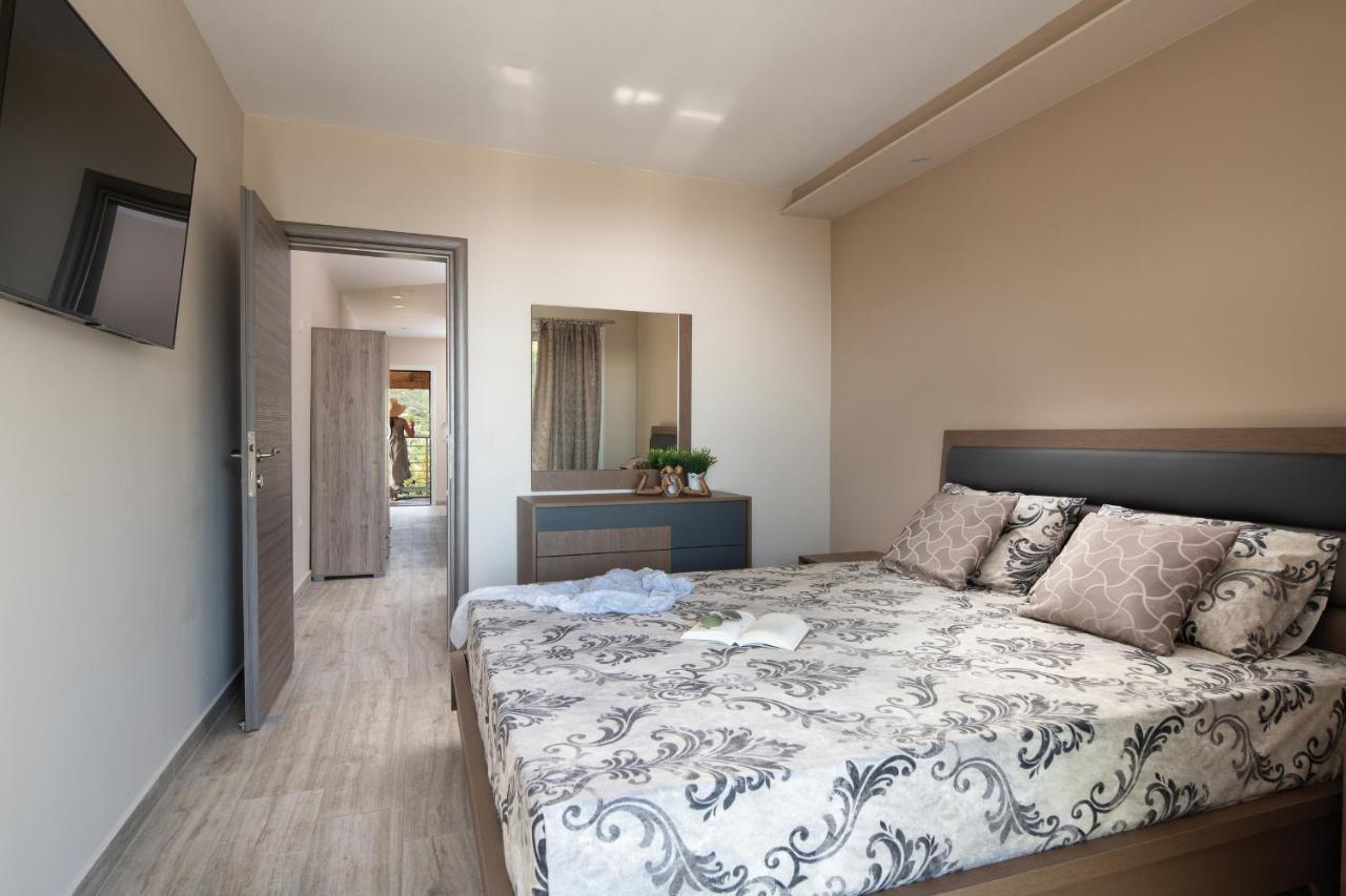 Apartament Sunset - With Seaview & Back Side Apartements Toroni
