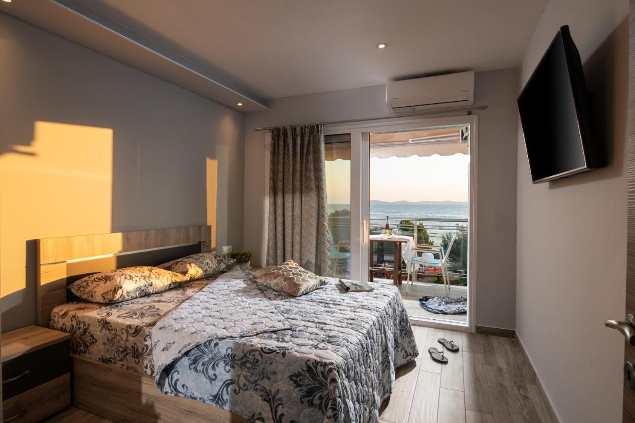 Apartament Sunset - With Seaview & Back Side Apartements